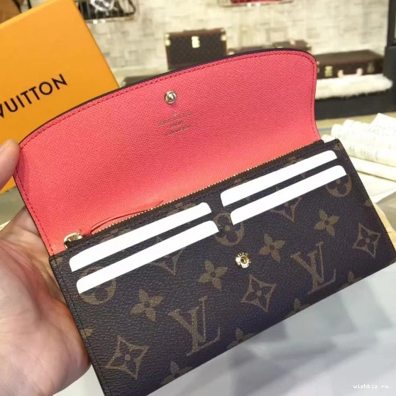WIS EMILIE Louis Vuitton 0129